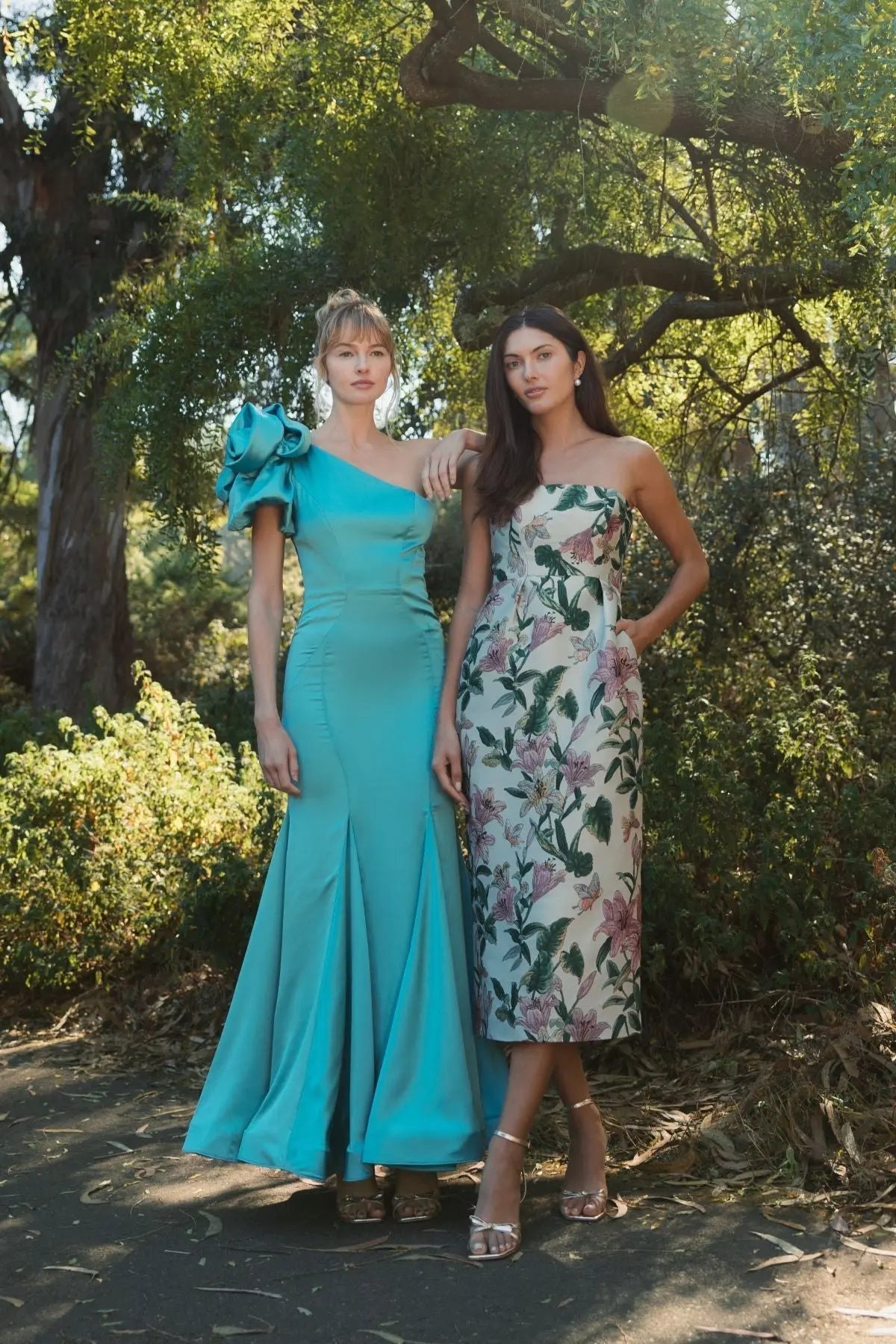Green One Shoulder Bustier Satin Mermaid Gown